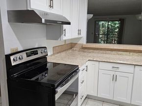 14622 NE 80th 35B, Redmond WA 98052