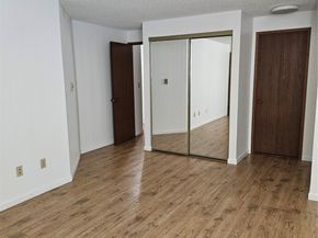 14622 NE 80th 35B, Redmond WA 98052