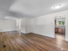 7051 S 125th Street, Seattle WA 98178