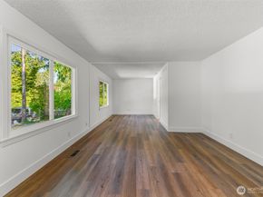7051 S 125th Street, Seattle WA 98178