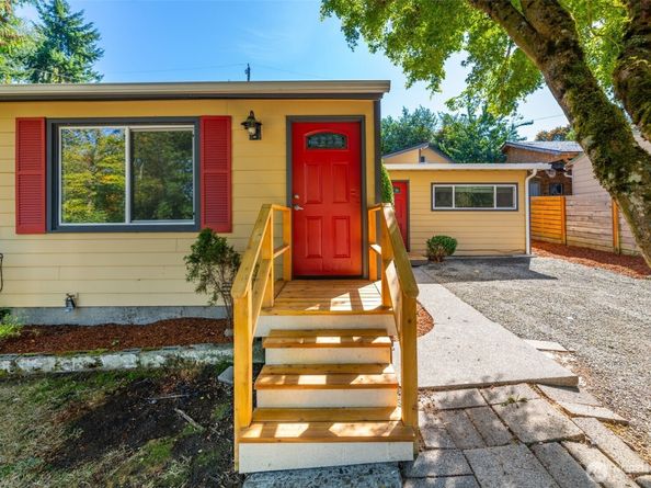 7051 S 125th Street, Seattle WA 98178