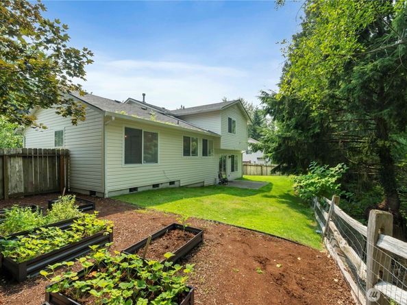 2605 Riverwalk Drive SE, Auburn WA 98002