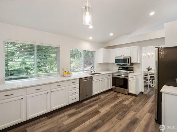 2605 Riverwalk Drive SE, Auburn WA 98002