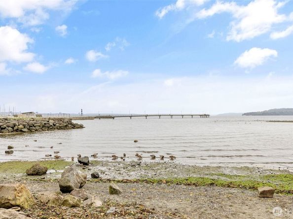 22315 6th Avenue S A109, Des Moines WA 98198