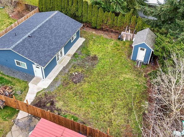 7826 Rainier Drive B, Everett WA 98203