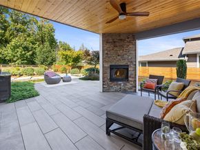 8009 E Commons Court, Port Orchard WA 98366