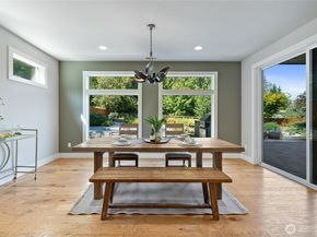 8009 E Commons Court, Port Orchard WA 98366