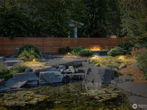 8009 E Commons Court, Port Orchard WA 98366