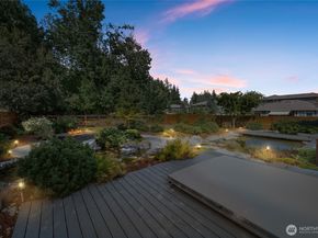 8009 E Commons Court, Port Orchard WA 98366