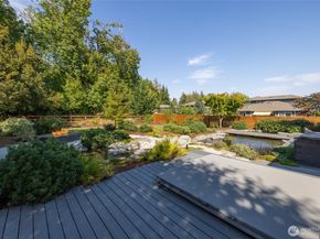 8009 E Commons Court, Port Orchard WA 98366