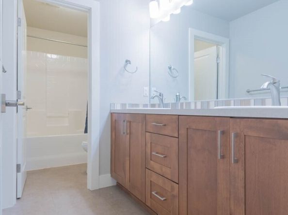 8009 E Commons Court, Port Orchard WA 98366