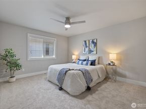 8009 E Commons Court, Port Orchard WA 98366
