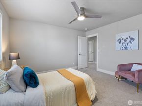8009 E Commons Court, Port Orchard WA 98366