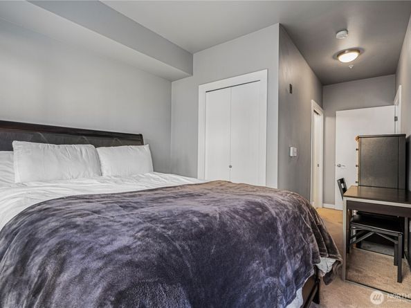 1410 E Pine Street W224, Seattle WA 98122