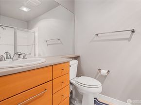 1410 E Pine Street W224, Seattle WA 98122