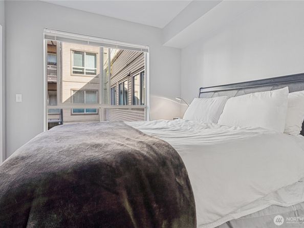 1410 E Pine Street W224, Seattle WA 98122