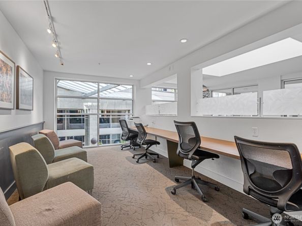 1410 E Pine Street W224, Seattle WA 98122