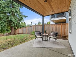 11003 126th Avenue NE, Kirkland WA 98033
