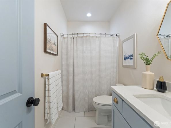 11003 126th Avenue NE, Kirkland WA 98033