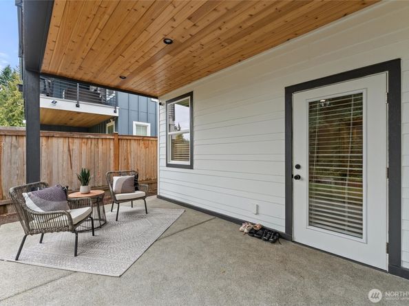 11003 126th Avenue NE, Kirkland WA 98033