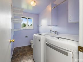 13729 8th Avenue S, Burien WA 98168