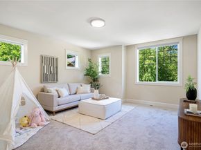 8910 125th Lane NE, Kirkland WA 98033