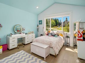 16242 NE 172nd Street, Woodinville WA 98072