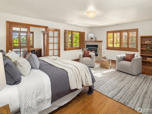 3920 50th Avenue NE, Seattle WA 98105