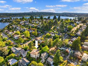 3920 50th Avenue NE, Seattle WA 98105