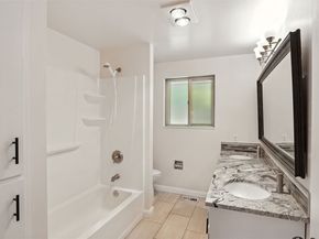 11404 SE 180th Place, Renton WA 98055