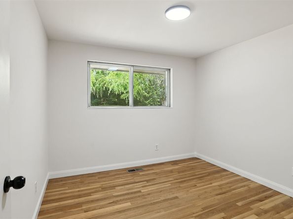 11404 SE 180th Place, Renton WA 98055