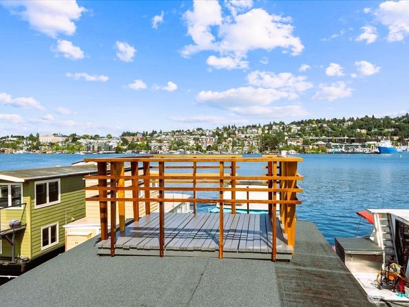 2040 Westlake Avenue N 17, Seattle WA 98109