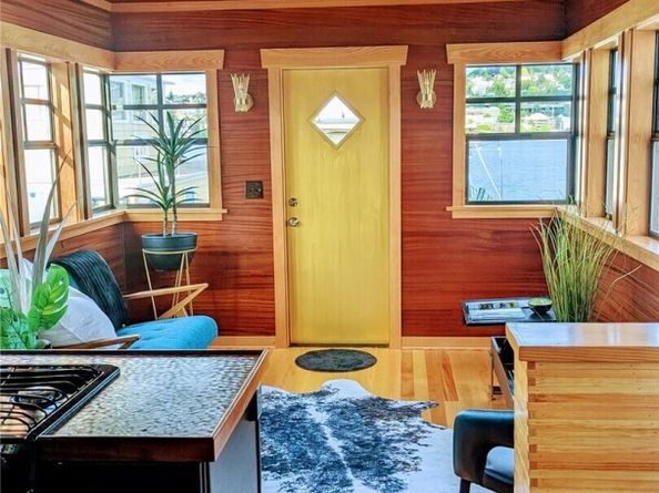 2040 Westlake Avenue N 17, Seattle WA 98109