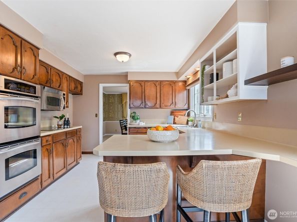 20215 24th Avenue NW, Shoreline WA 98177