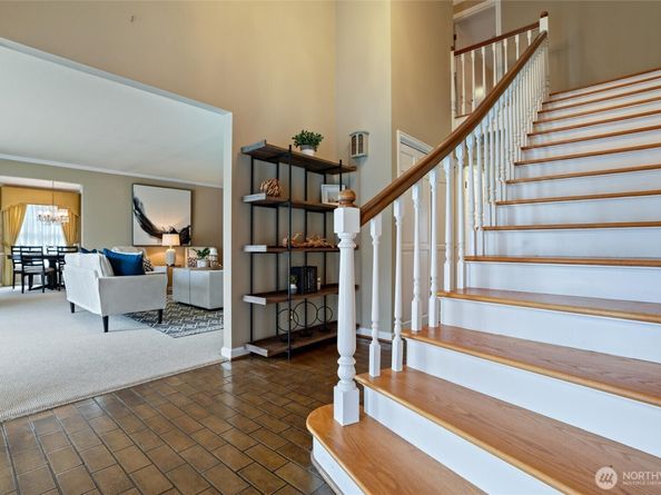20215 24th Avenue NW, Shoreline WA 98177