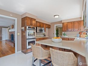 20215 24th Avenue NW, Shoreline WA 98177