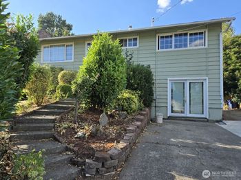 4140 NE 11th Street