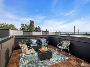 6402 Fauntleroy Way SW, Seattle WA 98136