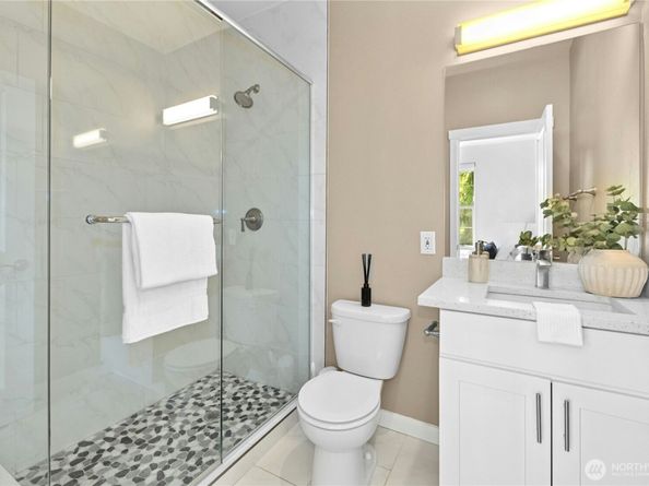 4996 233rd Avenue SE, Issaquah WA 98029