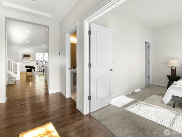 4996 233rd Avenue SE, Issaquah WA 98029
