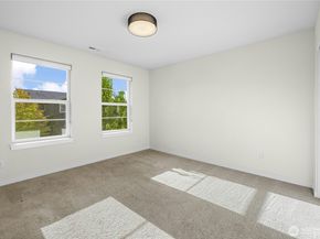 4996 233rd Avenue SE, Issaquah WA 98029