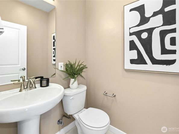 4996 233rd Avenue SE, Issaquah WA 98029