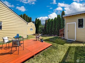 12102 10th Avenue SW, Burien WA 98146