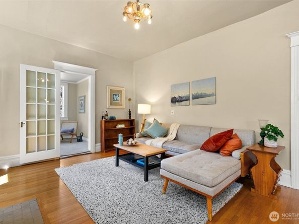 1812 16th Avenue 1, Seattle WA 98122