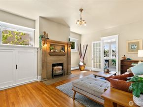 1812 16th Avenue 1, Seattle WA 98122
