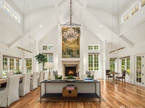 10218 Affirmed Lane NE, Bainbridge Island WA 98110