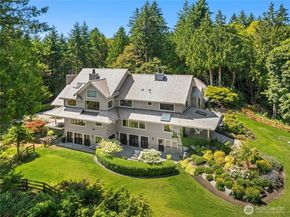 10218 Affirmed Lane NE, Bainbridge Island WA 98110