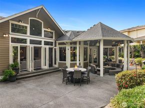 24270 SE 147th Place, Issaquah WA 98027