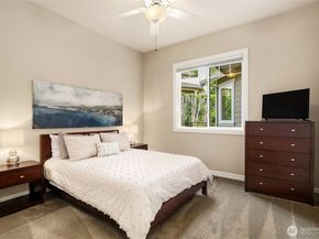 24270 SE 147th Place, Issaquah WA 98027