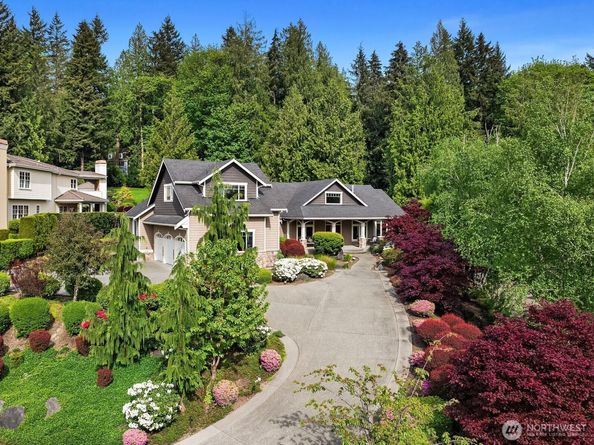 24270 SE 147th Place, Issaquah WA 98027